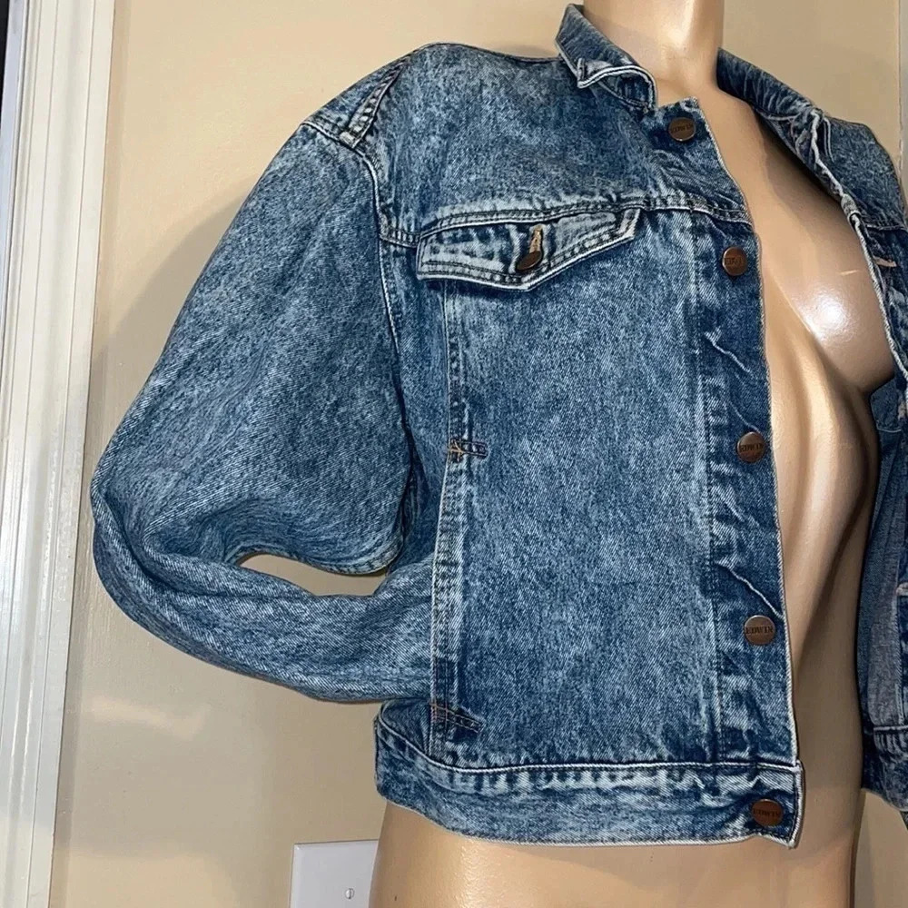 Vintage Denim Jacket Blue Acid Wash - Women's Trucker - Size M